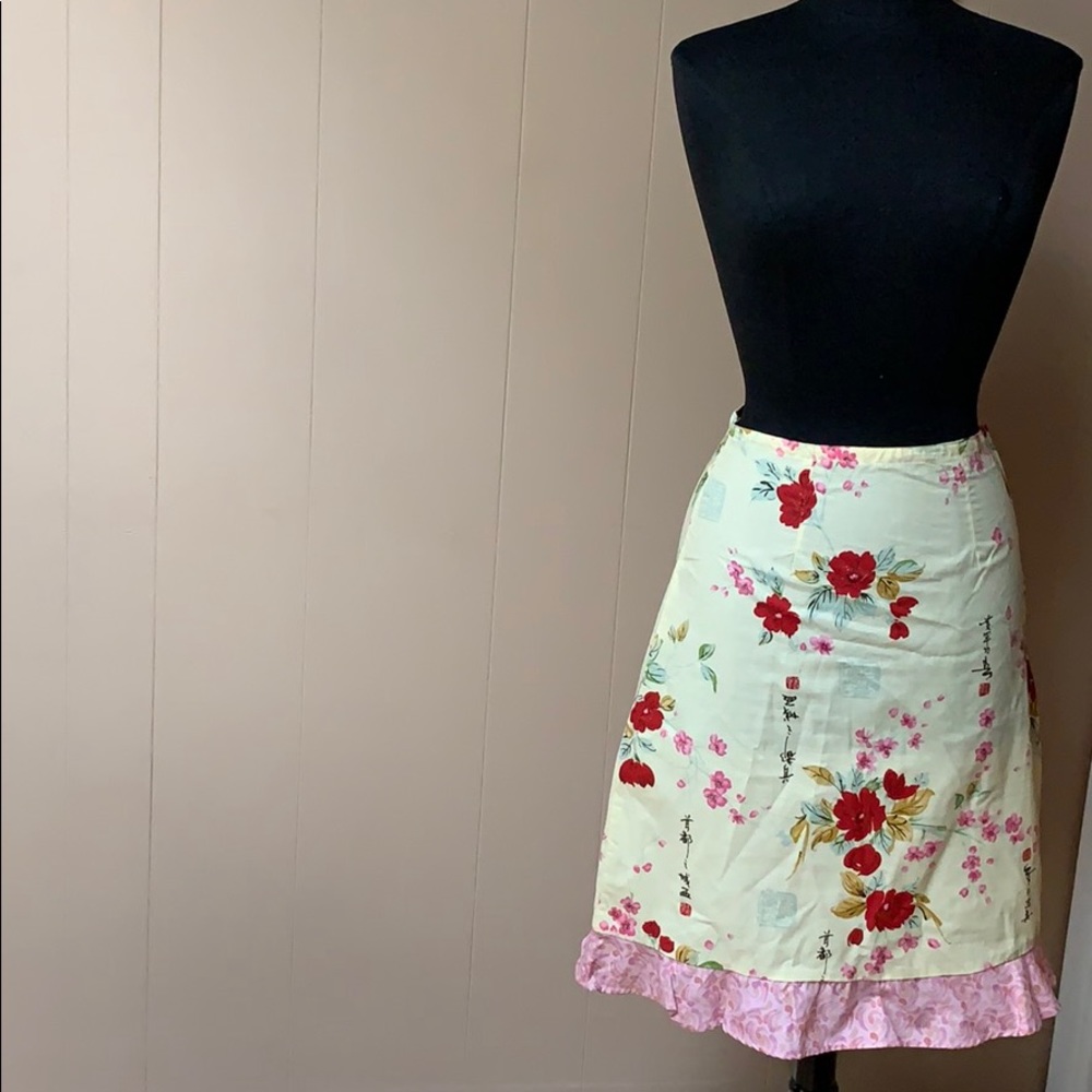 Such a beautiful skirt! NWOT Midi Ruffle Skirt